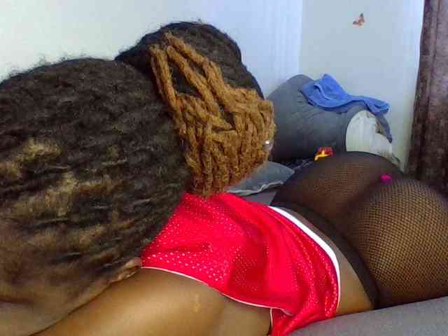 QueenJacky webcam