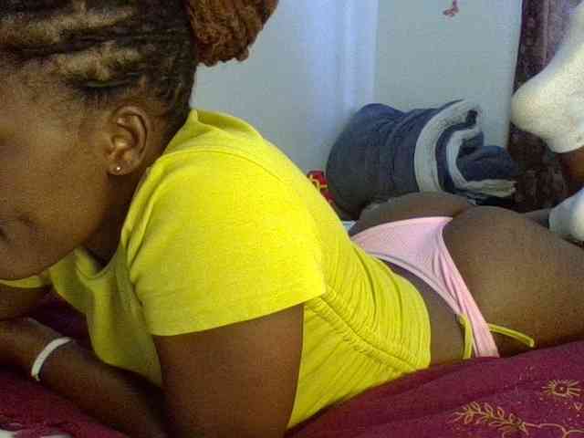 QueenJacky webcam