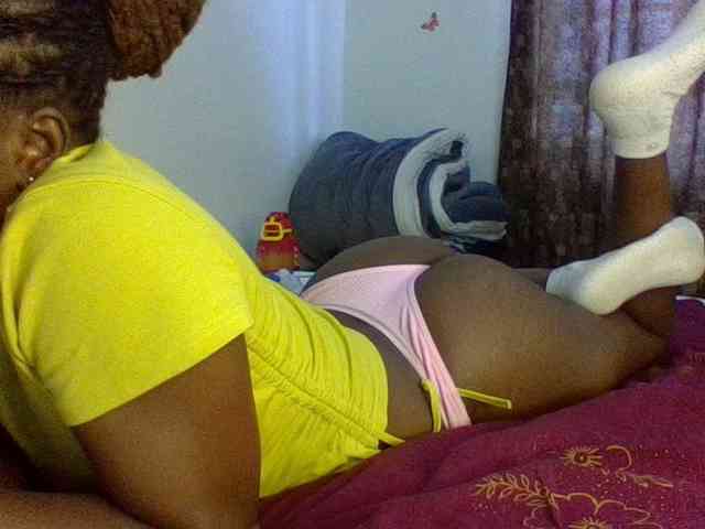 QueenJacky webcam