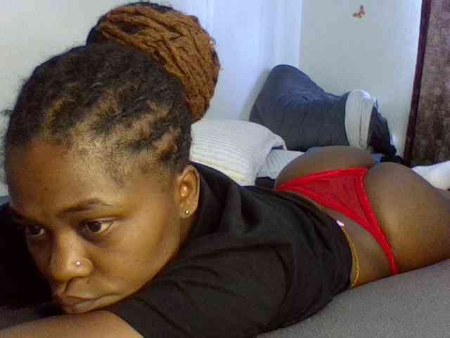 QueenJacky webcam