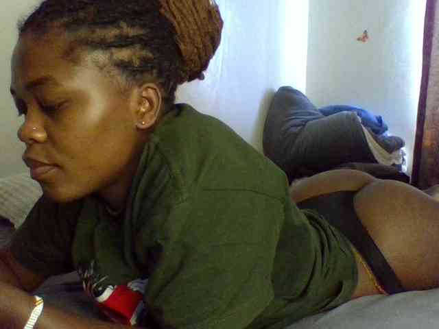 QueenJacky webcam