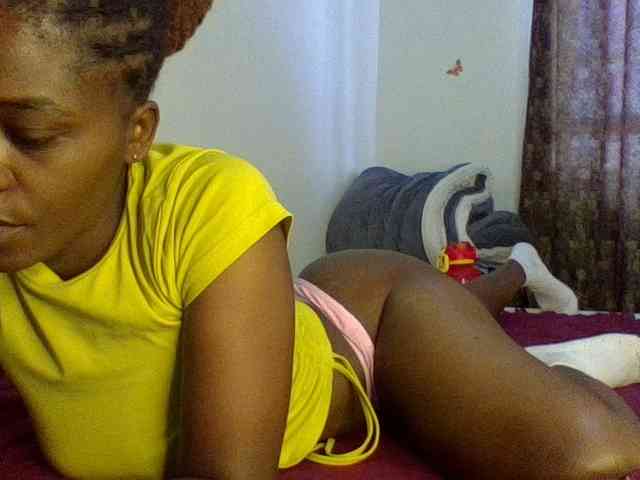 QueenJacky webcam