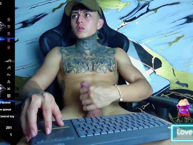 KevinSanchezz Live Webcam on BongaCams