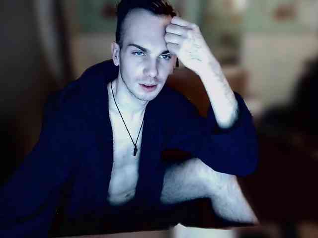 Tom-Marbles Live Webcam on BongaCams