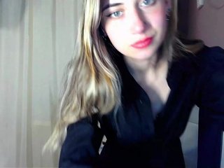 MilkyGirl Porn Show