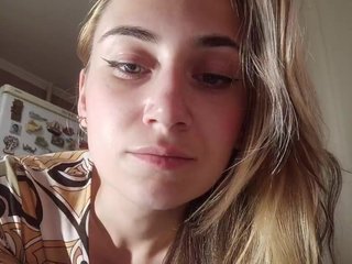 MilkyGirl Porn Show