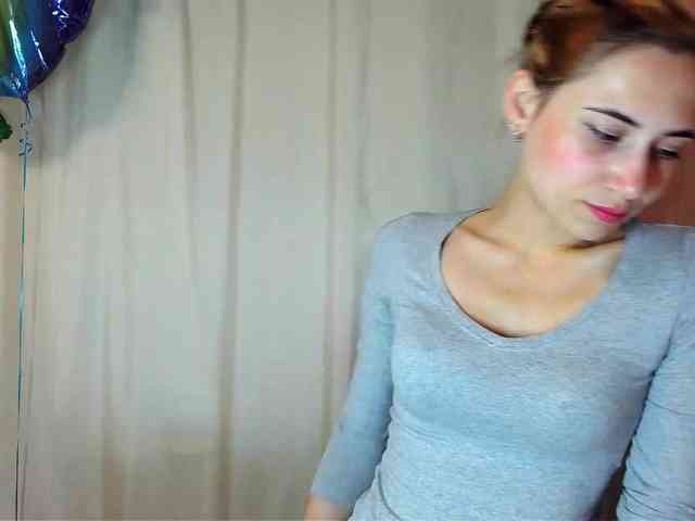 MilkyGirl webcam