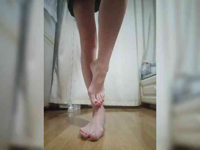MilkyGirl webcam