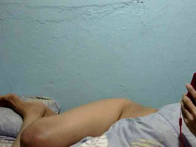 WildCumer025 Live Webcam on BongaCams