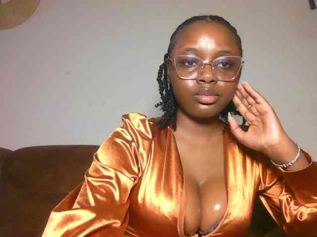 ChocoCaramel webcam