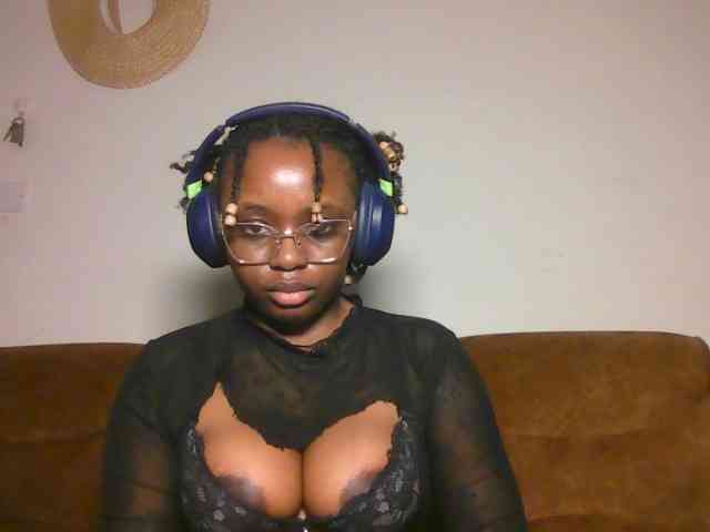ChocoCaramel webcam