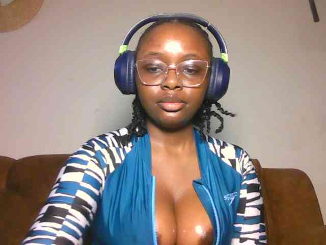 ChocoCaramel webcam