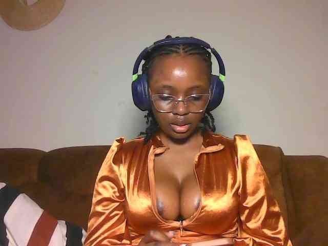 ChocoCaramel webcam