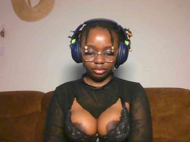 ChocoCaramel webcam