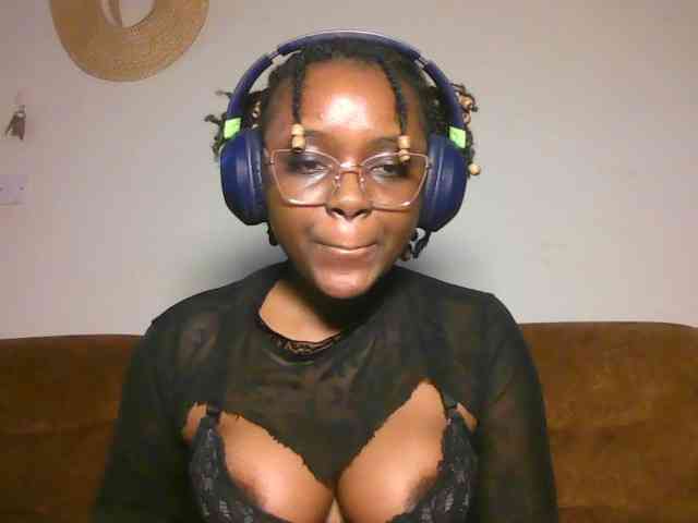 ChocoCaramel webcam