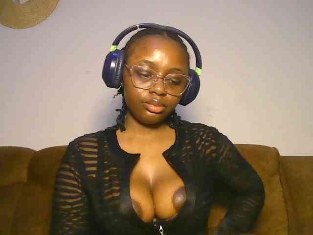 ChocoCaramel webcam