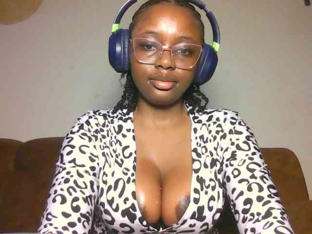 ChocoCaramel webcam