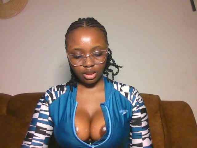 ChocoCaramel webcam