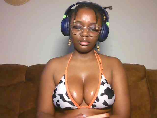ChocoCaramel webcam