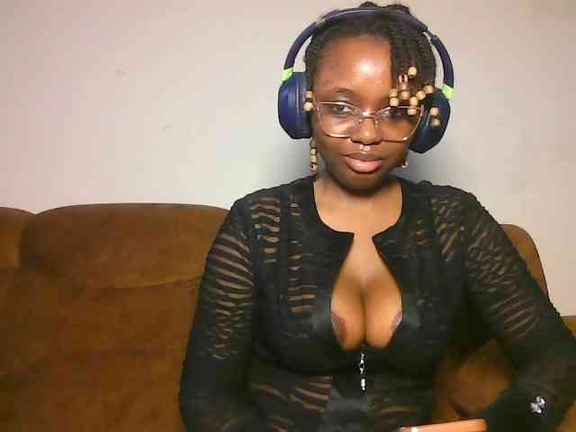ChocoCaramel webcam