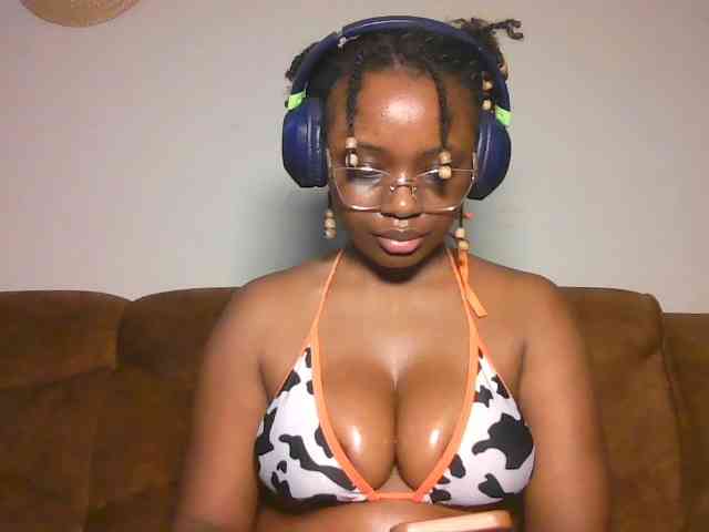 ChocoCaramel webcam
