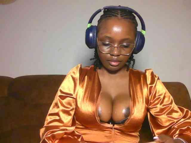 ChocoCaramel webcam