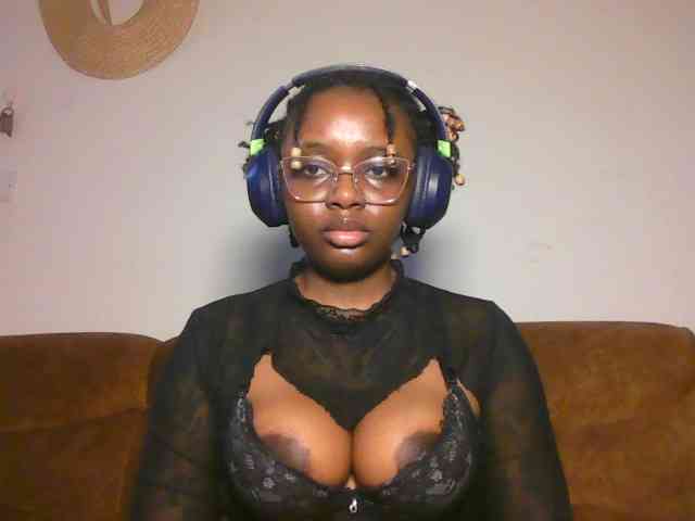 ChocoCaramel webcam