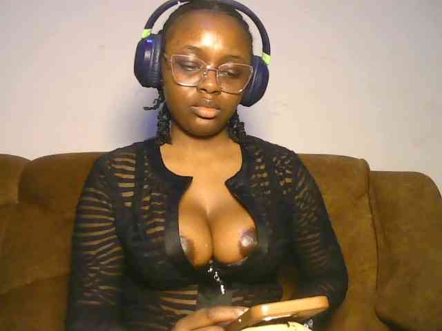 ChocoCaramel webcam