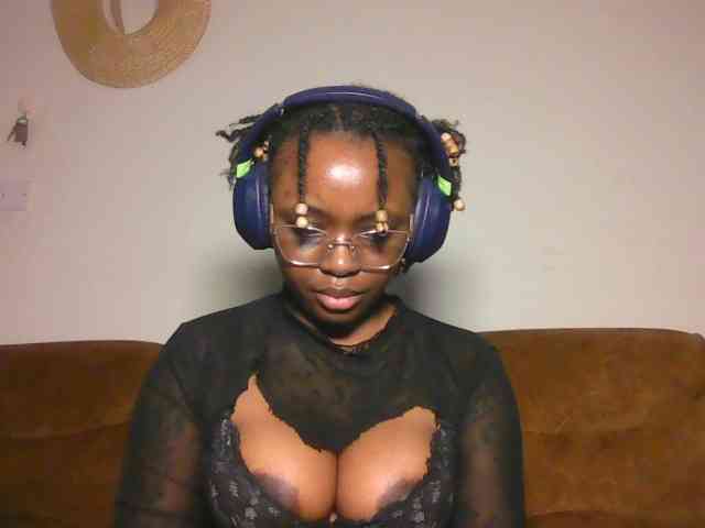 ChocoCaramel webcam