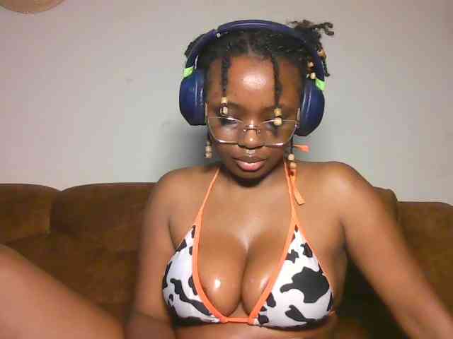 ChocoCaramel webcam