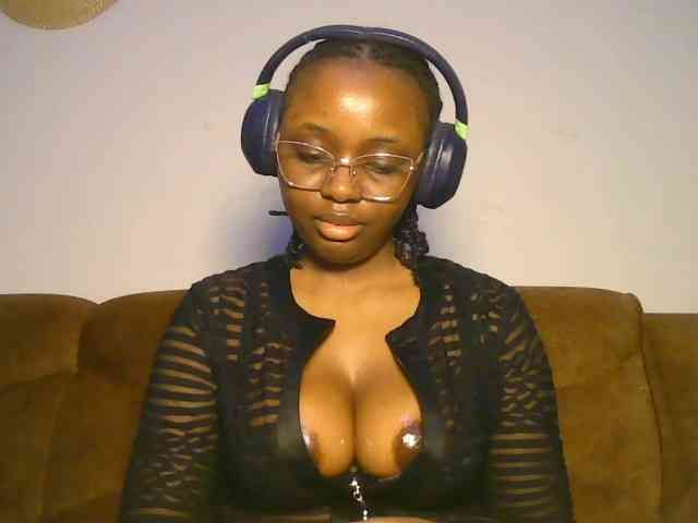 ChocoCaramel webcam