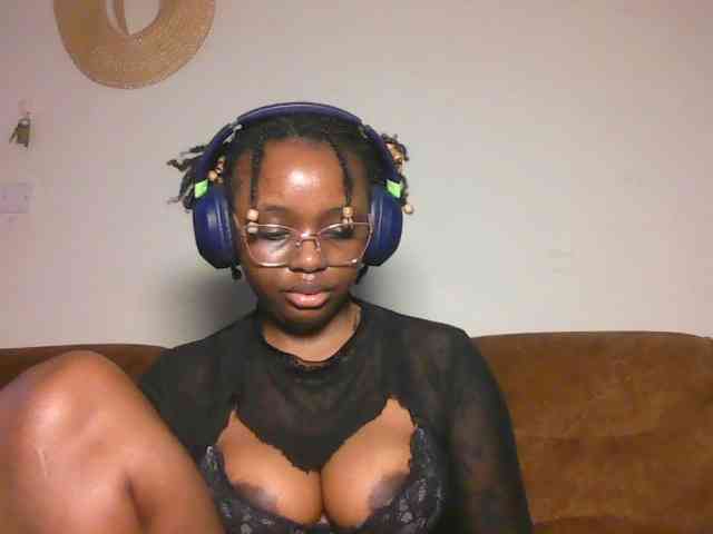 ChocoCaramel webcam