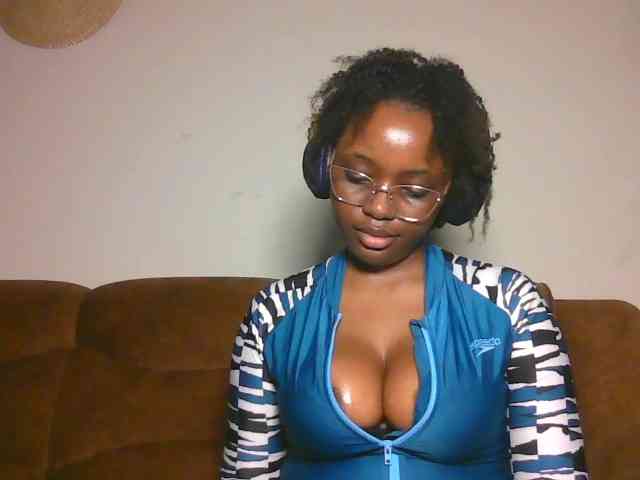 ChocoCaramel webcam