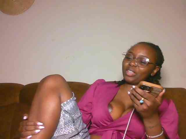 ChocoCaramel webcam