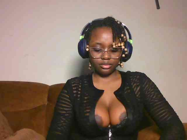 ChocoCaramel webcam