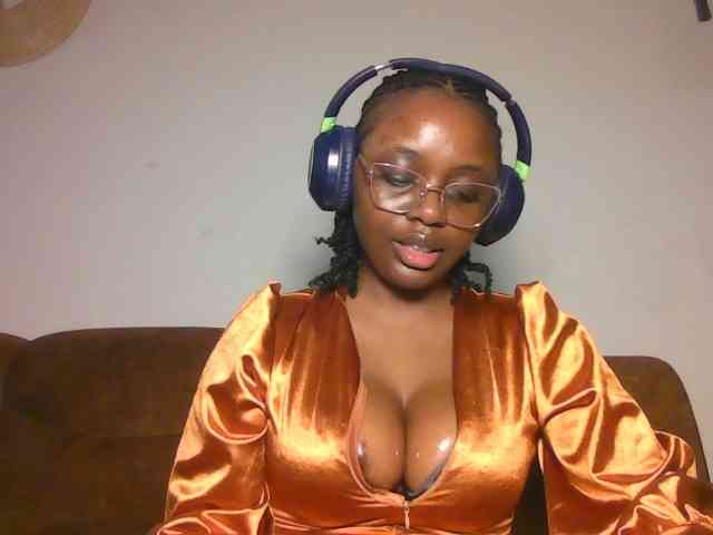 ChocoCaramel webcam