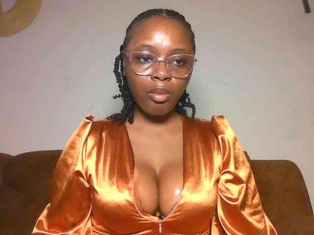 ChocoCaramel webcam