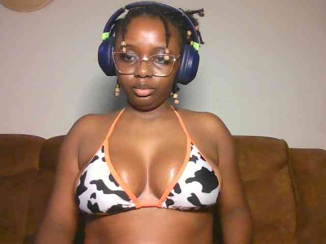 ChocoCaramel webcam
