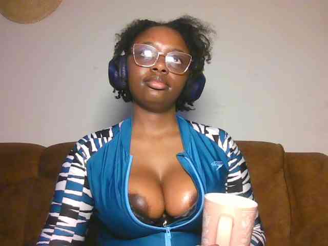 ChocoCaramel webcam