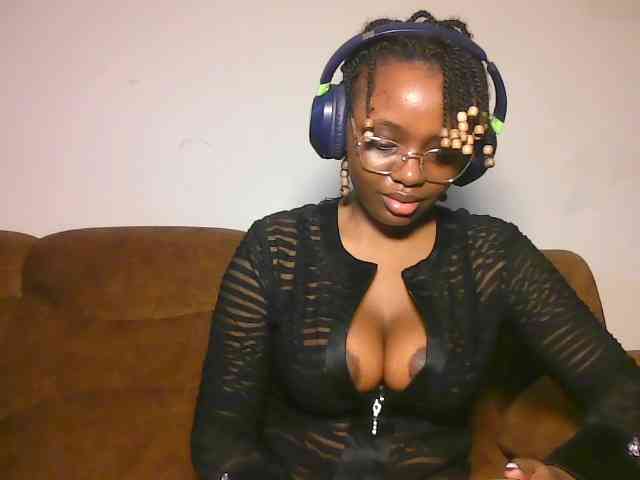 ChocoCaramel webcam