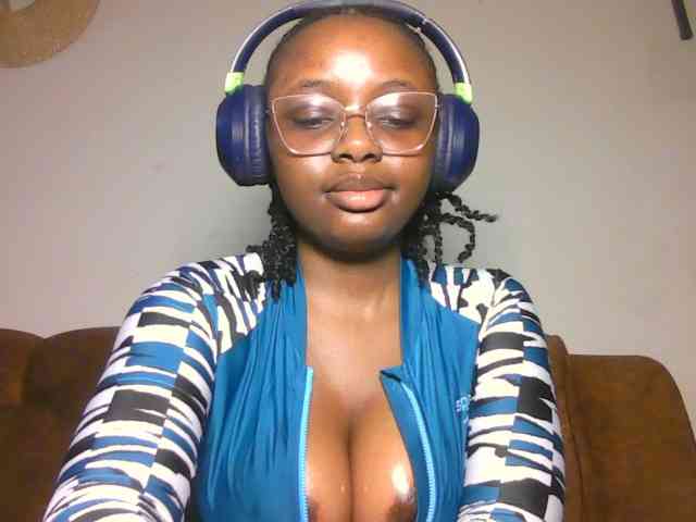 ChocoCaramel webcam