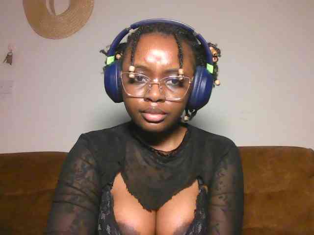 ChocoCaramel webcam
