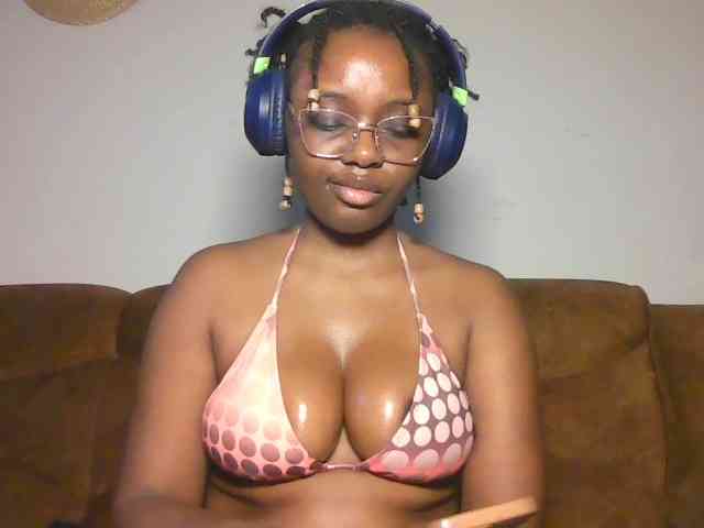 ChocoCaramel webcam