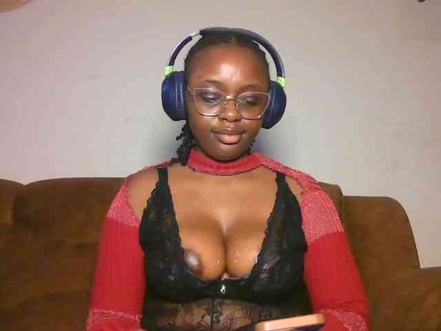 ChocoCaramel webcam