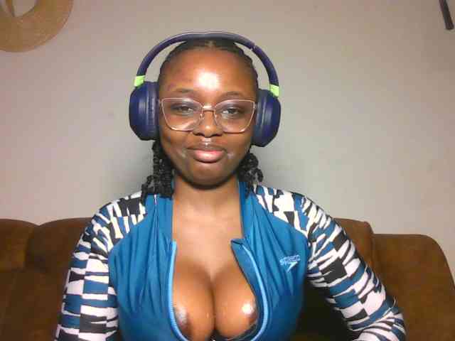 ChocoCaramel webcam
