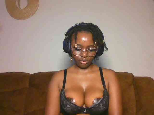 ChocoCaramel webcam