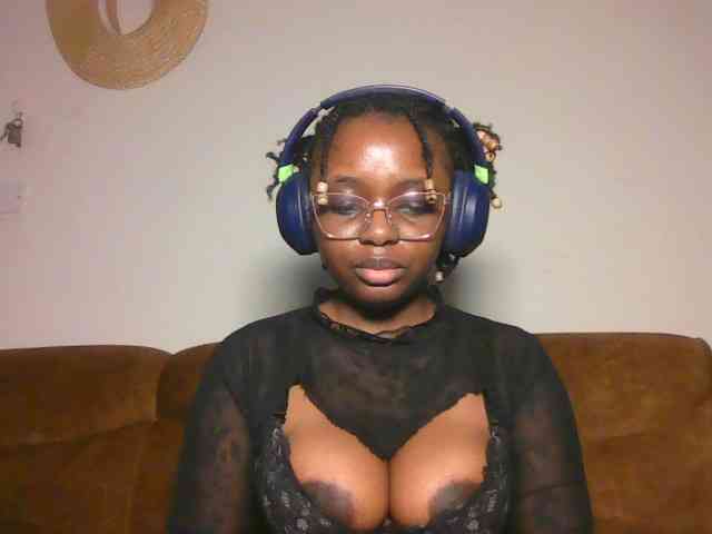ChocoCaramel webcam
