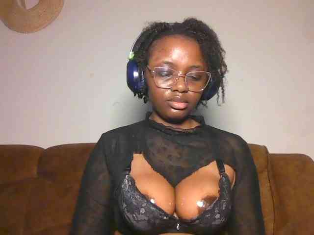 ChocoCaramel webcam
