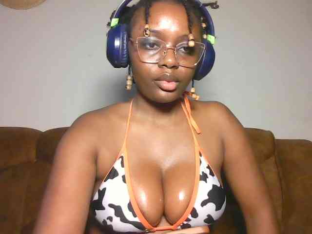 ChocoCaramel webcam