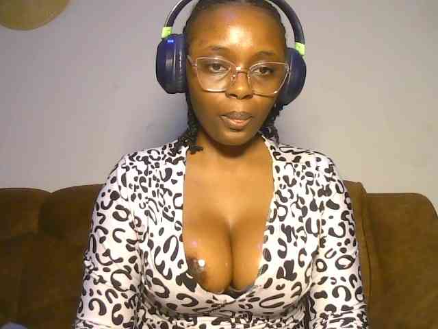 ChocoCaramel webcam